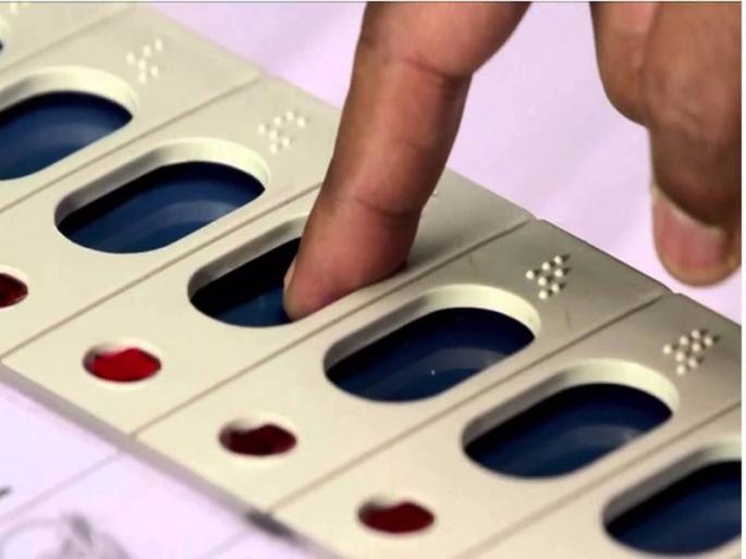 Independents' flag in all places in Bhanang leaving the ruling party in Satara | सत्ताधाऱ्यांना डावलून भणंगमध्ये सर्व जागांवर अपक्षांचा झेंडा!