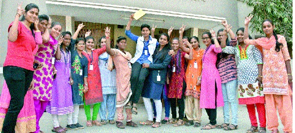 1537 election literacy clubs, administration campaign in Ratnagiri district | रत्नागिरी जिल्ह्यात १५३७ निवडणूक साक्षरता क्लब, प्रशासनाची मोहीम 1537 election literacy clubs, administration campaign in Ratnagiri district | रत्नागिरी जिल्ह्यात १५३७ निवडणूक साक्षरता क्लब, प्रशासनाची मोहीम