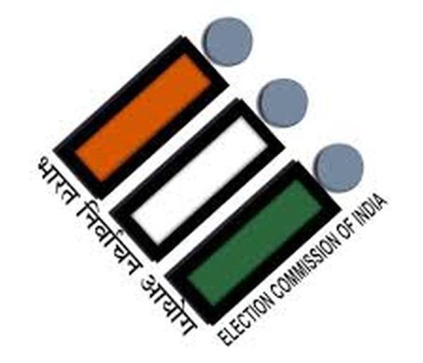 The Election Commission classifies the offenses filed by the Election Commission | निवडणूक आयोगाने दाखल गुन्ह्यांचे वर्गीकरण करावे The Election Commission classifies the offenses filed by the Election Commission | निवडणूक आयोगाने दाखल गुन्ह्यांचे वर्गीकरण करावे
