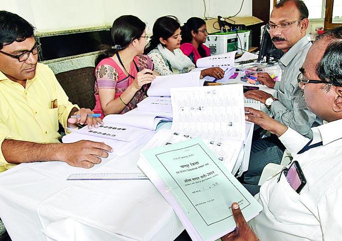 Special campaign has 64,855 voters increased | विशेष मोहिमेत ६४,८५५ मतदार वाढले Special campaign has 64,855 voters increased | विशेष मोहिमेत ६४,८५५ मतदार वाढले