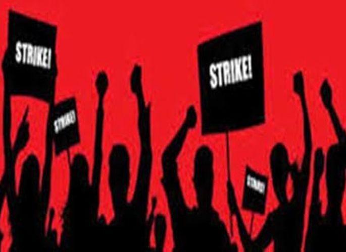 Power workers on strike, many unions at work | वीज कर्मचारी संपावर, अनेक संघटना कामावर Power workers on strike, many unions at work | वीज कर्मचारी संपावर, अनेक संघटना कामावर