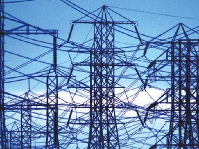 Power supply to Mumbai, Thane and Raigad districts finally restored | मुंबईसह ठाणे, रायगड जिल्ह्यातील खंडित वीजपुरवठा अखेर पूर्ववत
