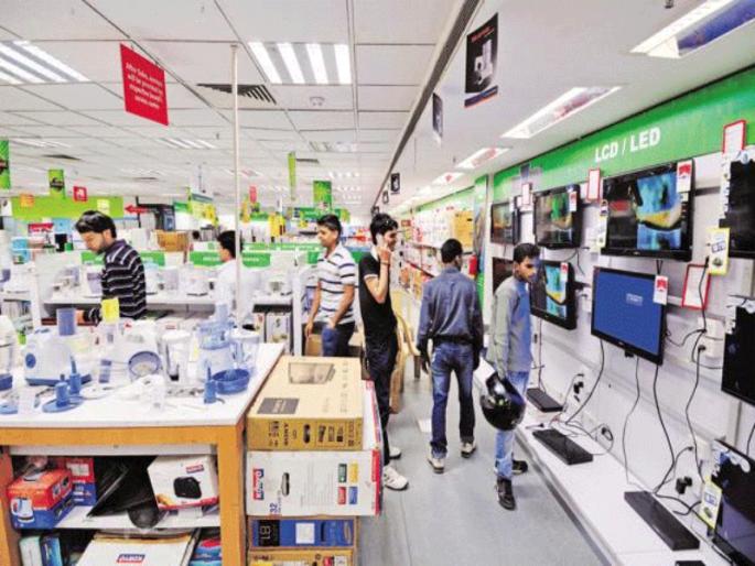 Bumper purchase during auspicious time; TV, AC, refrigerator preferred during Dussehra due to GST reduction | शुभ मुहूर्तावर बंपर खरेदी; जीएसटी कपातीमुळे दसऱ्याच्या मुहूर्तावर टीव्ही, एसी, फ्रिजला पसंती Bumper purchase during auspicious time; TV, AC, refrigerator preferred during Dussehra due to GST reduction | शुभ मुहूर्तावर बंपर खरेदी; जीएसटी कपातीमुळे दसऱ्याच्या मुहूर्तावर टीव्ही, एसी, फ्रिजला पसंती