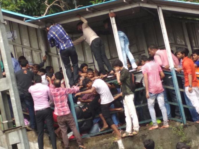 Elphinstone - stampede - There is nothing shocking, it was about to happen | एलफिन्स्टन - परळ दुर्घटना -  हे तर होणारच होतं, यात आश्चर्याचा धक्का  बसण्यासारखं काय आहे?  Elphinstone - stampede - There is nothing shocking, it was about to happen | एलफिन्स्टन - परळ दुर्घटना -  हे तर होणारच होतं, यात आश्चर्याचा धक्का  बसण्यासारखं काय आहे?