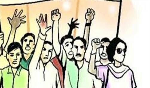 'Kuwait Airways' worsens labor laws' | ‘कुवेत एअरवेजमध्ये कामगार कायद्यांची पायमल्ली’  'Kuwait Airways' worsens labor laws' | ‘कुवेत एअरवेजमध्ये कामगार कायद्यांची पायमल्ली’