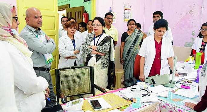 I am responsible for the lacuna of employees Hospital: Commissioner confessions | कामगार रुग्णालयाच्या उणिवेला मी जबाबदार : आयुक्तांनी दिली कबुली I am responsible for the lacuna of employees Hospital: Commissioner confessions | कामगार रुग्णालयाच्या उणिवेला मी जबाबदार : आयुक्तांनी दिली कबुली