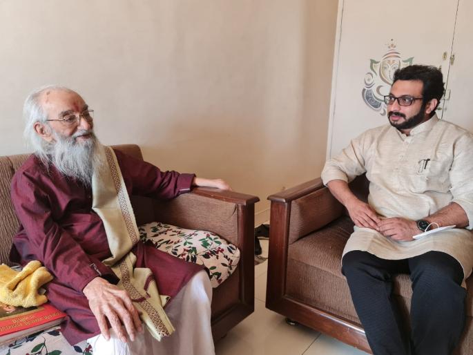 Experienced the invaluable treasures of Shiva period, Amol Kolhe visited Babasaheb Purandare | शिवकाळाचा अमूल्य खजिना अनुभवला, अमोल कोल्हे अन् बाबासाहेब पुरंदरेंची भेट Experienced the invaluable treasures of Shiva period, Amol Kolhe visited Babasaheb Purandare | शिवकाळाचा अमूल्य खजिना अनुभवला, अमोल कोल्हे अन् बाबासाहेब पुरंदरेंची भेट