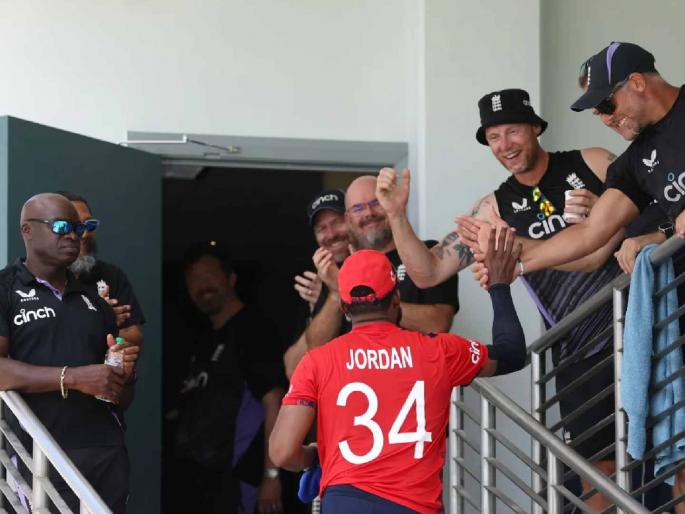 T20 World Cup 2024 ENG vs UAE Live : ENGLAND BECOMES THE FIRST TEAM TO QUALIFY INTO SEMIS IN T20I WORLD CUP 2024, beat USA in 9.4 overs | इंग्लंडने ९.४ षटकांत विजय मिळवला, उपांत्य फेरीत प्रवेश पक्का केला! आफ्रिका, विंडीजवर दडपण