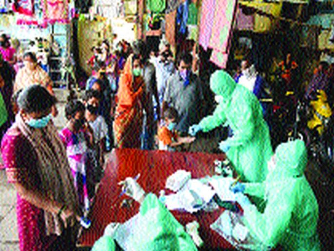 A large increase in the honorarium of bonded doctors; Coverage of Corona Warrior employees | CoronaVirus News: बंधपत्रित डॉक्टरांच्या मानधनात मोठी वाढ; कोरोना योद्धा कर्मचाऱ्यांना विमा कवच A large increase in the honorarium of bonded doctors; Coverage of Corona Warrior employees | CoronaVirus News: बंधपत्रित डॉक्टरांच्या मानधनात मोठी वाढ; कोरोना योद्धा कर्मचाऱ्यांना विमा कवच