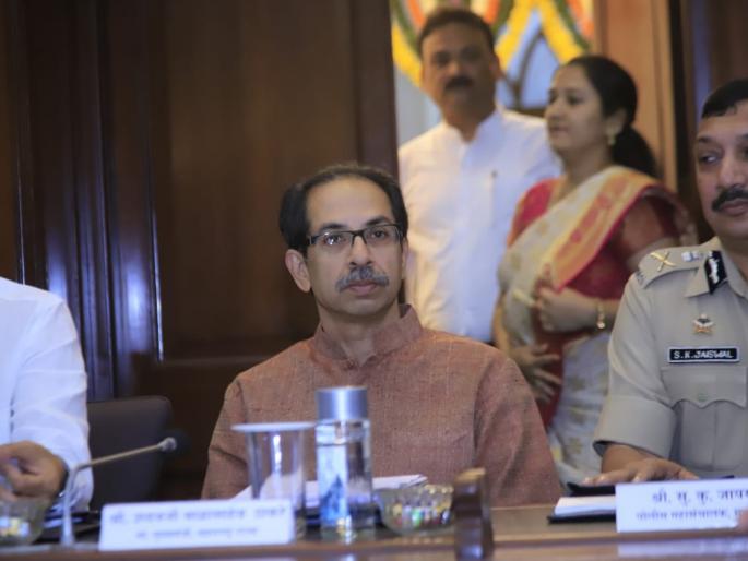I did not like word 'nightlife'; Chief Minister Uddhav Thackeray spoke for the first time, saying ... | मला 'नाइटलाइफ' शब्दच आवडत नाही; मुख्यमंत्री उद्धव ठाकरेंनी पहिल्यांदाच केलं भाष्य, म्हणाले... I did not like word 'nightlife'; Chief Minister Uddhav Thackeray spoke for the first time, saying ... | मला 'नाइटलाइफ' शब्दच आवडत नाही; मुख्यमंत्री उद्धव ठाकरेंनी पहिल्यांदाच केलं भाष्य, म्हणाले...