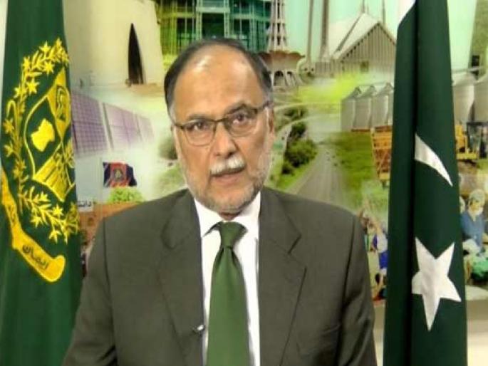 Pakistan was scared after seeing India's strength and operation sindoor, took a big step for the country's security! | भारताची ताकद पाहून पाकिस्तान घाबरला, देशाच्या सुरक्षेसाठी उचललं मोठं पाऊल! म्हणाला "आमचा शेजारी खतरनाक.." Pakistan was scared after seeing India's strength and operation sindoor, took a big step for the country's security! | भारताची ताकद पाहून पाकिस्तान घाबरला, देशाच्या सुरक्षेसाठी उचललं मोठं पाऊल! म्हणाला "आमचा शेजारी खतरनाक.."