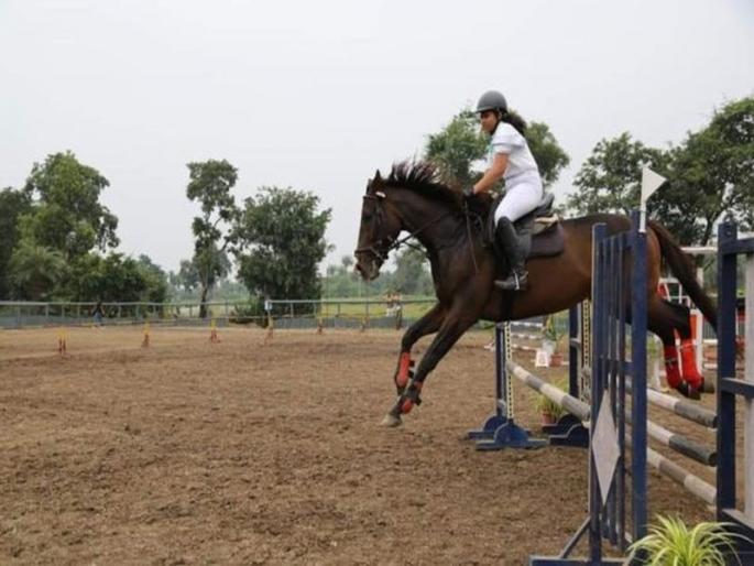 Bhupendra Hooda S Daughter In Law Shweta Hooda Won Gold Medal In World Equestrian Championship | माजी मुख्यमंत्र्यांच्या सुनेनं रचला इतिहास, घोडेस्वारीत सुवर्ण कामगिरी!