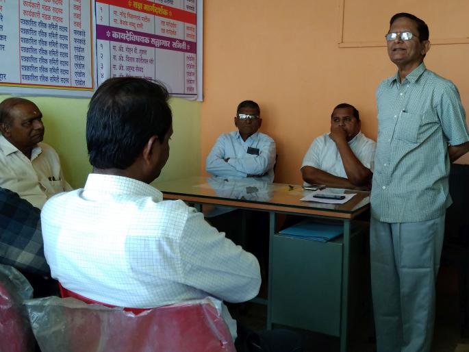 A two-day state-level literary conference at Erandol | एरंडोल येथे दोन दिवसीय राज्यस्तरीय साहित्य संमेलन A two-day state-level literary conference at Erandol | एरंडोल येथे दोन दिवसीय राज्यस्तरीय साहित्य संमेलन