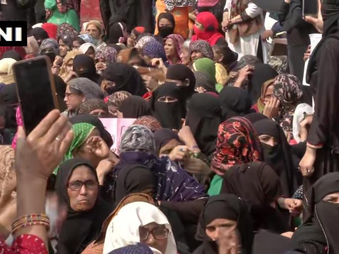 The road will not open until the demands are agreed; Role of Shaheenbagh agitators against CAA | मागण्या मान्य होईपर्यंत रस्ता खुला करणार नाही; शाहीनबाग आंदोलकांची भूमिका