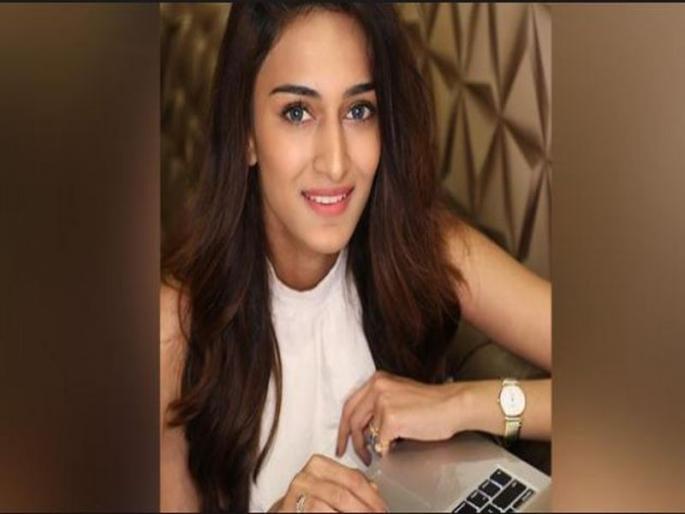 Erica Fernandes Takes Inspiration From Kangana’s Character From Queen | 'क्वीन'मधील कंगनाच्या भूमिकेवरून एरिकाने घेतली प्रेरणा! Erica Fernandes Takes Inspiration From Kangana’s Character From Queen | 'क्वीन'मधील कंगनाच्या भूमिकेवरून एरिकाने घेतली प्रेरणा!