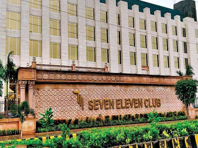BJP MLA Narendra Mehta along with Municipal Commissioner lodged a crime in hotel 711 | भाजपा आमदार नरेंद्र मेहतांसह पालिका आयुक्तांवर गुन्हा दाखल BJP MLA Narendra Mehta along with Municipal Commissioner lodged a crime in hotel 711 | भाजपा आमदार नरेंद्र मेहतांसह पालिका आयुक्तांवर गुन्हा दाखल