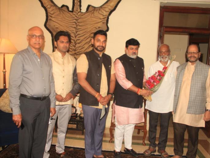 Launch a ‘Center for Excellence’ for dryland farming; Concepts suggested by Yashwantrao Thorat | कोरडवाहू शेतीसाठी ‘सेंटर फॉर एक्सलन्स’ सुरू करा; यशवंतराव थोरात यांनी सूचविल्या संकल्पना Launch a ‘Center for Excellence’ for dryland farming; Concepts suggested by Yashwantrao Thorat | कोरडवाहू शेतीसाठी ‘सेंटर फॉर एक्सलन्स’ सुरू करा; यशवंतराव थोरात यांनी सूचविल्या संकल्पना