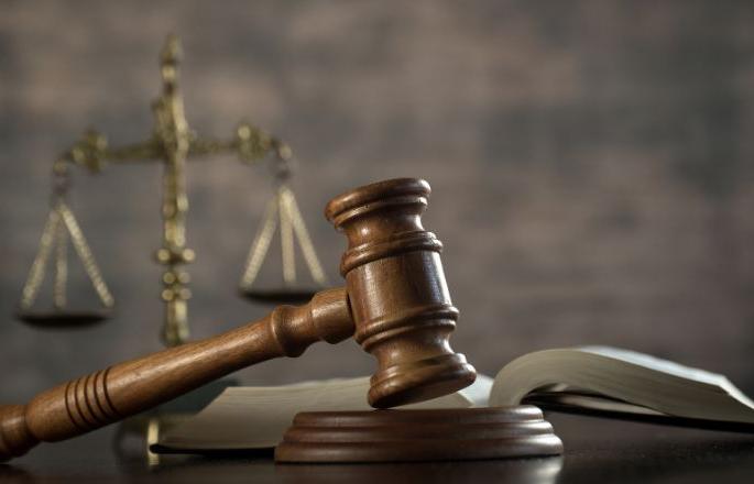 Lockdown for over a year in the debt recovery tribunal | ऋण वसुली न्यायाधीकरणात वर्षभरापासून लॉकडाऊन