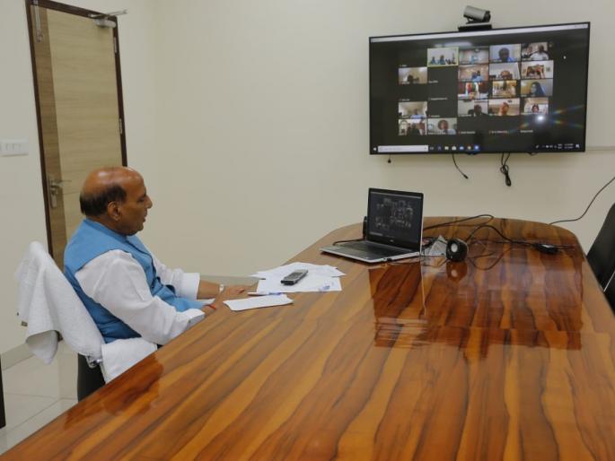 Coronavirus: CDS Bipin Rawat briefed Defence Minsiter Rajnath Singh About Preparedness Of Army For Corna Outbreak pnm | Coronavirus: कोरोनाविरुद्धच्या लढाईत भारतीय सैन्य सज्ज, संरक्षणमंत्र्यांना दिली माहिती; पाहा कशी केलीय तयारी? Coronavirus: CDS Bipin Rawat briefed Defence Minsiter Rajnath Singh About Preparedness Of Army For Corna Outbreak pnm | Coronavirus: कोरोनाविरुद्धच्या लढाईत भारतीय सैन्य सज्ज, संरक्षणमंत्र्यांना दिली माहिती; पाहा कशी केलीय तयारी?