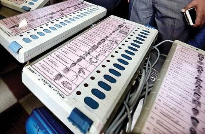 High Court permits program against EVM | ईव्हीएमविरुद्धच्या कार्यक्रमाला हायकोर्टाची परवानगी