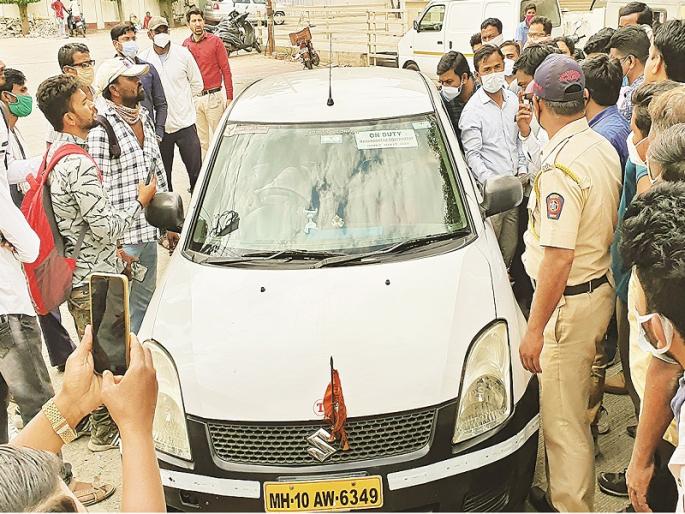 Admission denied if student arrives late In exam; What about the late arrival of the exam paper? | परीक्षेसाठी विद्यार्थी उशिरा आला तर प्रवेश नाकारला; पेपरच उशिरा आला त्याचे काय? Admission denied if student arrives late In exam; What about the late arrival of the exam paper? | परीक्षेसाठी विद्यार्थी उशिरा आला तर प्रवेश नाकारला; पेपरच उशिरा आला त्याचे काय?