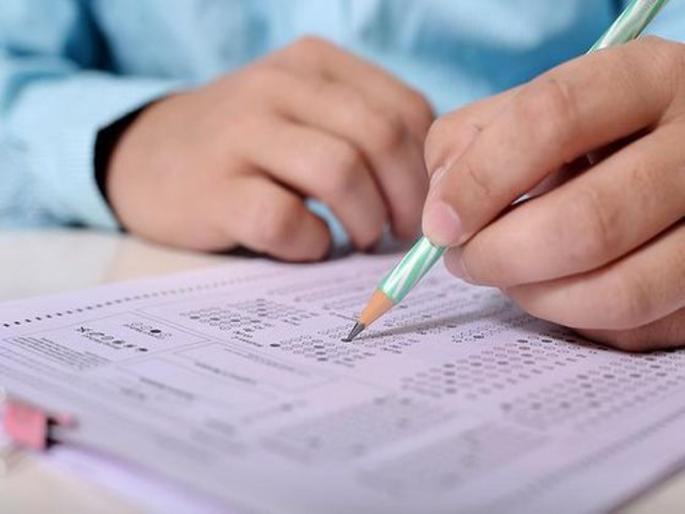 Never disappointed, took breaks and studied hard... The 'secret' of two JEE toppers | कधीही निराश झालो नाही, ब्रेक घेत कसून अभ्यास केला... ‘जेईई’च्या दोन टॉपरचे ‘गुपित’ Never disappointed, took breaks and studied hard... The 'secret' of two JEE toppers | कधीही निराश झालो नाही, ब्रेक घेत कसून अभ्यास केला... ‘जेईई’च्या दोन टॉपरचे ‘गुपित’