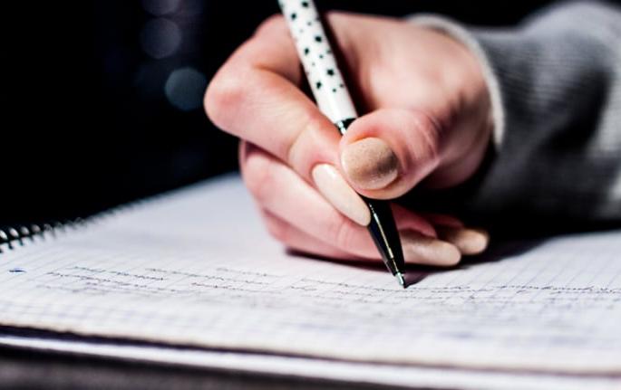 Will UGC take responsibility if the student dies? | विद्यार्थ्याचा जीव गेल्यास जबाबदारी यूजीसी घेणार का? Will UGC take responsibility if the student dies? | विद्यार्थ्याचा जीव गेल्यास जबाबदारी यूजीसी घेणार का?