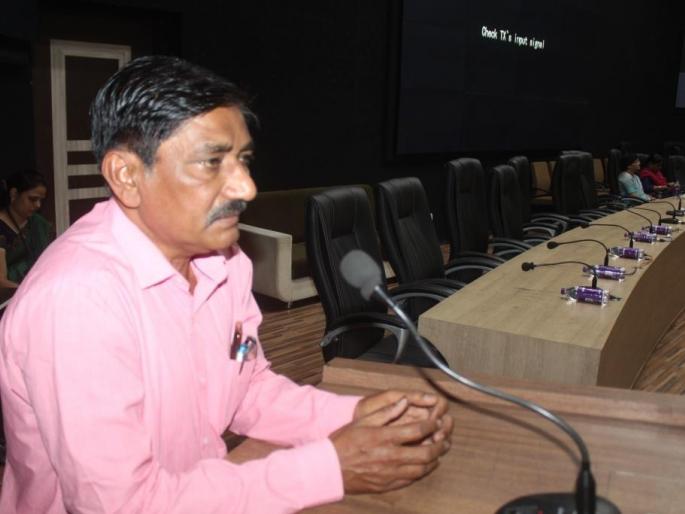 Exvacation of water abstraction is dangerous for ecological balance - Haridas Tathe | पाण्याचा वारेमाप उपसा पर्यावरण संतुलनासाठी घातक - हरिदास ताठे Exvacation of water abstraction is dangerous for ecological balance - Haridas Tathe | पाण्याचा वारेमाप उपसा पर्यावरण संतुलनासाठी घातक - हरिदास ताठे