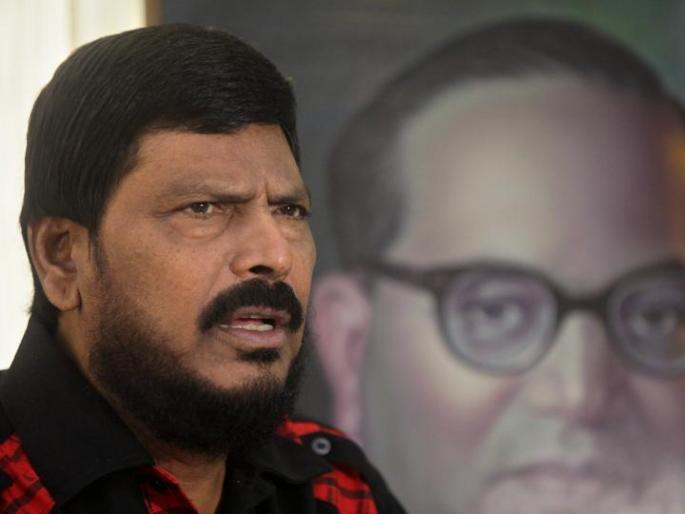 ... now I want reservation in sports, Ramdas Athawale demand | ... आता स्पोर्ट्समध्येही हवं आरक्षण, रामदास आठवलेंची मागणी