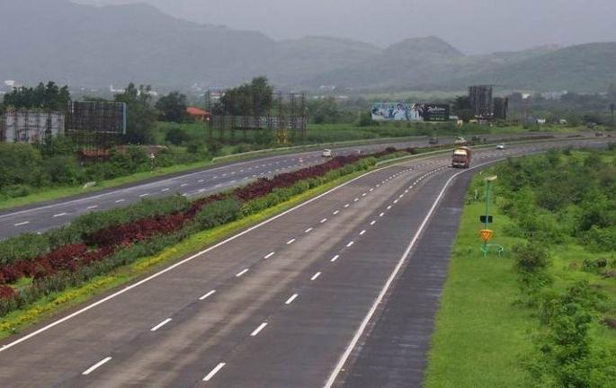 The Prosperity Samrudhi Highway will begin in early February; December is over | नागपूर-मुंबई समृद्धी महामार्ग सुरू व्हायला आता फेब्रुवारी उजाडणार; डिसेंबरचा मुहूर्त हुकला