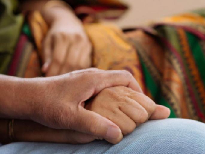 wife caught in objectionable condition with another man in bulandshahr s gulawathi | पत्नी गावातील तरुणासोबत हॉटेलमध्ये या अवस्थेत सापडली, अन् नंतर जे झाले ते भयंकर... wife caught in objectionable condition with another man in bulandshahr s gulawathi | पत्नी गावातील तरुणासोबत हॉटेलमध्ये या अवस्थेत सापडली, अन् नंतर जे झाले ते भयंकर...