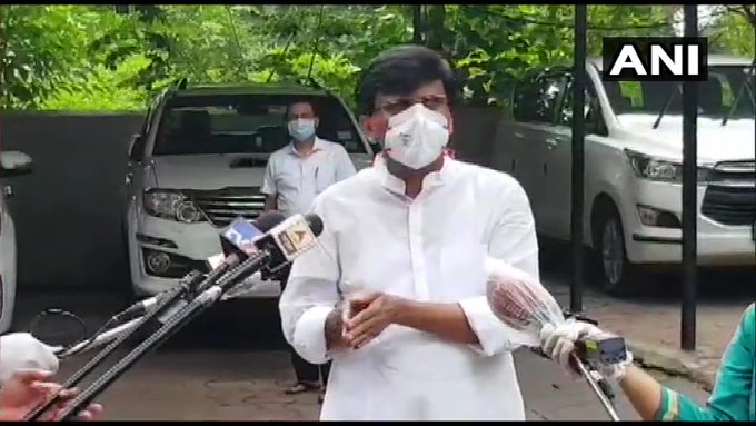 ‘Thackeray government’ in danger ?; After Pawar's meeting, Shiv Sena Sanjay Raut Reaction pnm | ‘ठाकरे सरकार’ धोक्यात?; मुख्यमंत्री आणि शरद पवार भेटीनंतर शिवसेना नेते संजय राऊत म्हणाले... ‘Thackeray government’ in danger ?; After Pawar's meeting, Shiv Sena Sanjay Raut Reaction pnm | ‘ठाकरे सरकार’ धोक्यात?; मुख्यमंत्री आणि शरद पवार भेटीनंतर शिवसेना नेते संजय राऊत म्हणाले...