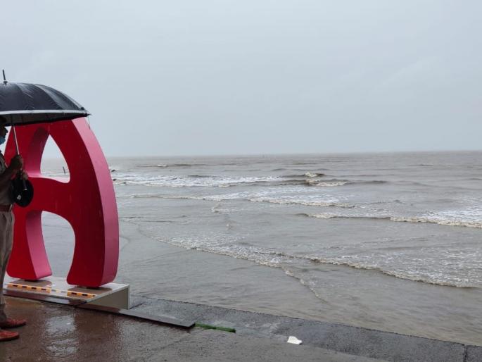 Cyclone Nisarga: Beware Mumbaikar! The next 6 hours are important; Stay safe wherever you are pnm | Cyclone Nisarga: सावधान मुंबईकर! पुढील ६ तास महत्त्वाचे; जिथे असाल तिथे सुरक्षित राहा Cyclone Nisarga: Beware Mumbaikar! The next 6 hours are important; Stay safe wherever you are pnm | Cyclone Nisarga: सावधान मुंबईकर! पुढील ६ तास महत्त्वाचे; जिथे असाल तिथे सुरक्षित राहा