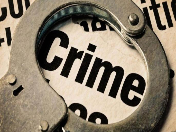 Abortion of a woman after being kicked in the stomach during a fight between children | मुलांच्या भांडणादरम्यान पोटावर लाथ लागल्याने महिलेचा गर्भपात Abortion of a woman after being kicked in the stomach during a fight between children | मुलांच्या भांडणादरम्यान पोटावर लाथ लागल्याने महिलेचा गर्भपात