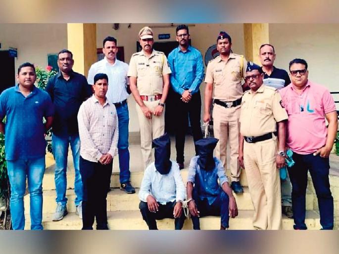 man killed drunken brother-in-law by strangulation, two arrested | दारूड्या मेव्हण्याचा जावायाने घाेटला गळा, आरोपीच्या शोधात पाेलिसांनी पिंजले तीन तालुके man killed drunken brother-in-law by strangulation, two arrested | दारूड्या मेव्हण्याचा जावायाने घाेटला गळा, आरोपीच्या शोधात पाेलिसांनी पिंजले तीन तालुके