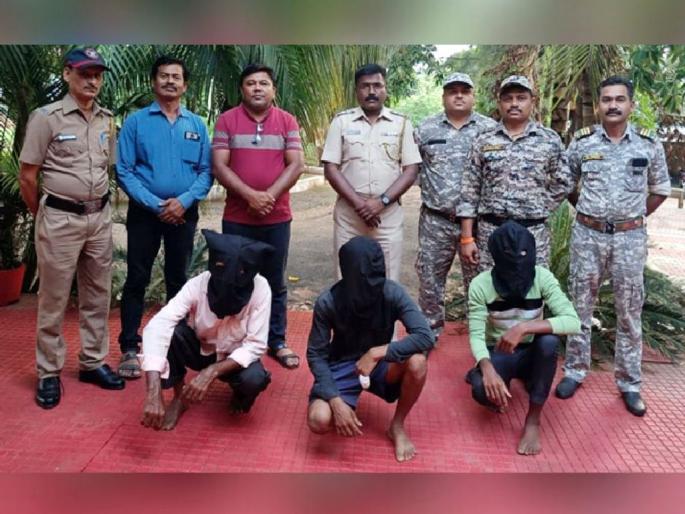 assault on a youth with knife; Three arrested for attempted murder | तरुणावर चाकूने प्राणघातक हल्ला; खुनाचा प्रयत्न करणाऱ्या तिघांना अटक assault on a youth with knife; Three arrested for attempted murder | तरुणावर चाकूने प्राणघातक हल्ला; खुनाचा प्रयत्न करणाऱ्या तिघांना अटक