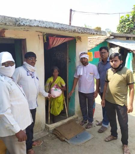 Charities should take the initiative to help | Corona Virus in Nagpur; धर्मादाय संस्थांनी मदतीसाठी पुढाकार घ्यावा Charities should take the initiative to help | Corona Virus in Nagpur; धर्मादाय संस्थांनी मदतीसाठी पुढाकार घ्यावा