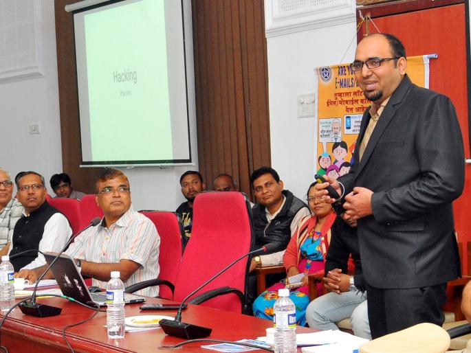 Be careful! Your Facebook Profile May Be Hacked | सावधान ! आपले फेसबुक प्रोफाईल हॅक होऊ शकते Be careful! Your Facebook Profile May Be Hacked | सावधान ! आपले फेसबुक प्रोफाईल हॅक होऊ शकते