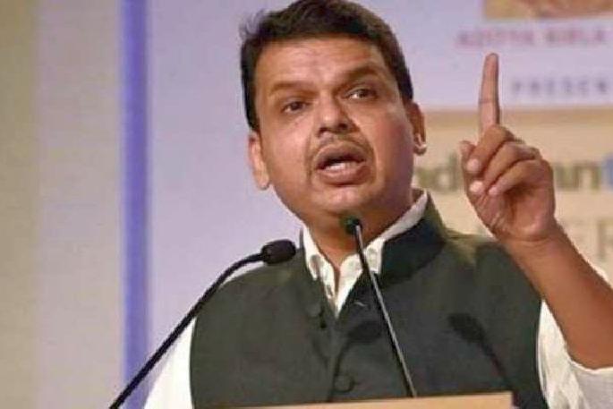 devendra fadnavis criticized maha vikas aghadi government over various issues of farmers | मविआ सरकारला शेतकऱ्यांपेक्षा बेवड्यांची जास्त चिंता; फडणवीसांचा हल्लाबोल devendra fadnavis criticized maha vikas aghadi government over various issues of farmers | मविआ सरकारला शेतकऱ्यांपेक्षा बेवड्यांची जास्त चिंता; फडणवीसांचा हल्लाबोल