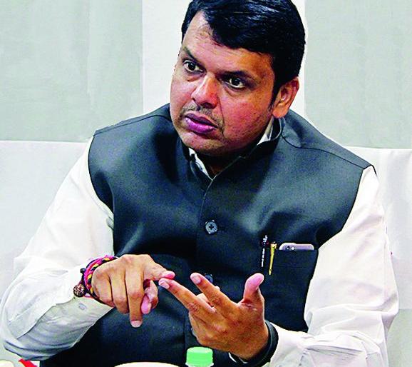 Maharashtra Assembly Election 2019: CM makes 'HomePitch' smart | Maharashtra Assembly Election 2019 : मुख्यमंत्र्यांनी 'होमपीच'ला केले 'स्मार्ट' Maharashtra Assembly Election 2019: CM makes 'HomePitch' smart | Maharashtra Assembly Election 2019 : मुख्यमंत्र्यांनी 'होमपीच'ला केले 'स्मार्ट'