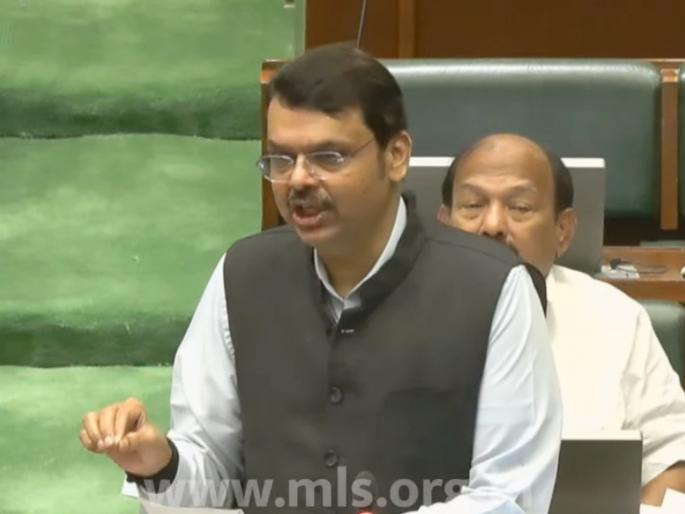Whoever wrote offensive against Savitribai Phule should be hanged, says Devendra Fadnavis in vidhan sabha | ...अन् सभागृहात देवेंद्र फडणवीस म्हणाले, ‘त्याला’ भररस्त्यात फाशी दिली पाहिजे Whoever wrote offensive against Savitribai Phule should be hanged, says Devendra Fadnavis in vidhan sabha | ...अन् सभागृहात देवेंद्र फडणवीस म्हणाले, ‘त्याला’ भररस्त्यात फाशी दिली पाहिजे