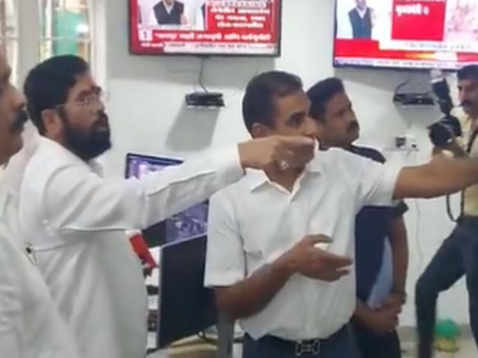 Finally after two and a half years the state got the Chief Minister on the field, BJP MLA's harsh criticism | अखेर अडीच वर्षानंतर घराबाहेर पडणारा, मैदानात उतरणारा CM राज्याला मिळाला; भाजप आमदाराची बोचरी टीका