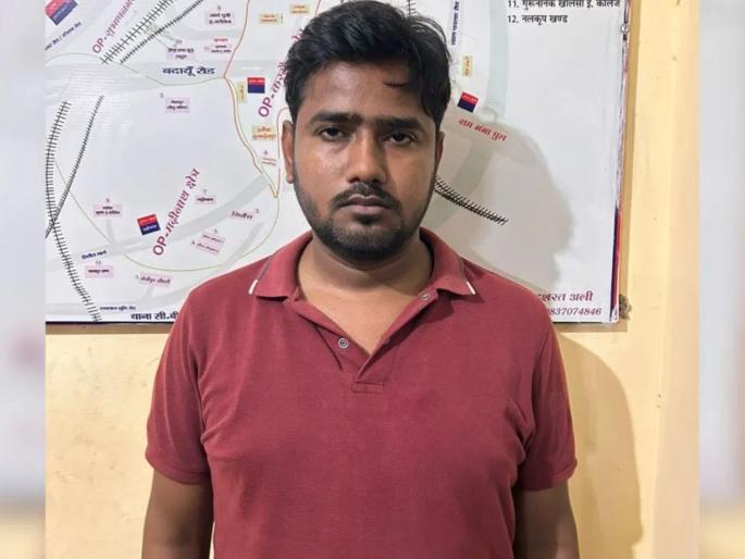 Fake Aadhaar card for just Rs 1500, 'he' fooled two thousand people! How did the police catch him? | अवघ्या १५०० रुपयांत बनावट आधारकार्ड, दोन हजार लोकांना 'त्यानं' बनवलं मूर्ख! पोलिसांनी कसं पकडलं? Fake Aadhaar card for just Rs 1500, 'he' fooled two thousand people! How did the police catch him? | अवघ्या १५०० रुपयांत बनावट आधारकार्ड, दोन हजार लोकांना 'त्यानं' बनवलं मूर्ख! पोलिसांनी कसं पकडलं?