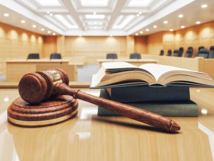 For five years 'he' had been running a fake court; He himself became a judge, the lawyer was also a lie! | पाच वर्षांपासून 'तो' चालवत होता बनावट न्यायालय; स्वत:च झाला न्यायाधीश, वकीलही होते खोटे! For five years 'he' had been running a fake court; He himself became a judge, the lawyer was also a lie! | पाच वर्षांपासून 'तो' चालवत होता बनावट न्यायालय; स्वत:च झाला न्यायाधीश, वकीलही होते खोटे!