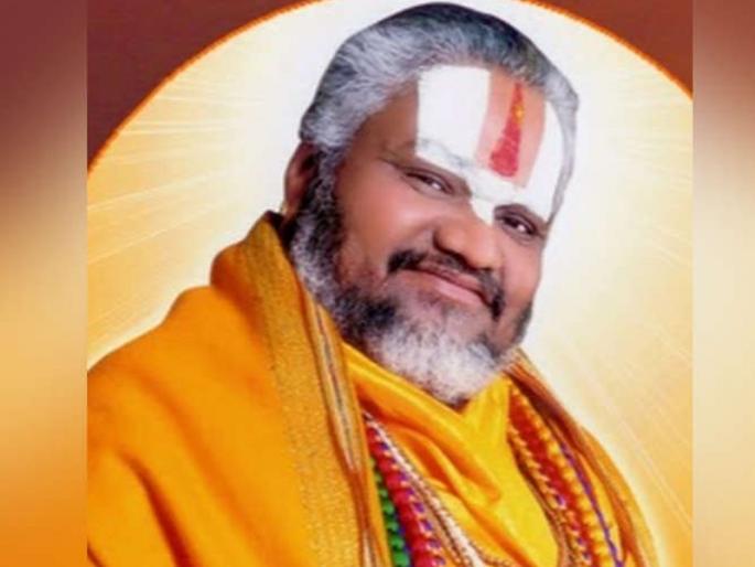 Falahari Bhondu baba arrested in Rajasthan rape case | बलात्काराच्या आरोपाखाली फलाहारी भोंदूबाबाला राजस्थानमध्ये अटक Falahari Bhondu baba arrested in Rajasthan rape case | बलात्काराच्या आरोपाखाली फलाहारी भोंदूबाबाला राजस्थानमध्ये अटक