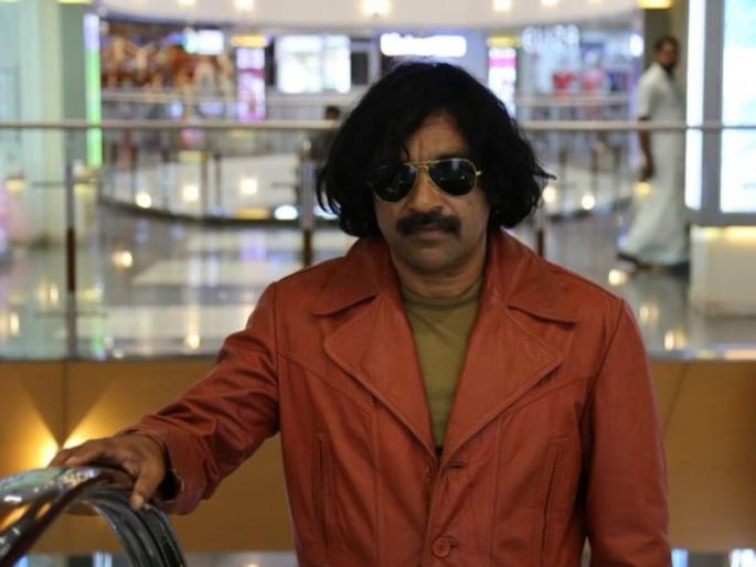 Famous director Prakash Koleri passed away, his body was found in his house two days later | प्रसिद्ध दिग्दर्शकाचा संशयास्पद मृत्यु, दोन दिवसांनी घरात आढळला मृतदेह Famous director Prakash Koleri passed away, his body was found in his house two days later | प्रसिद्ध दिग्दर्शकाचा संशयास्पद मृत्यु, दोन दिवसांनी घरात आढळला मृतदेह