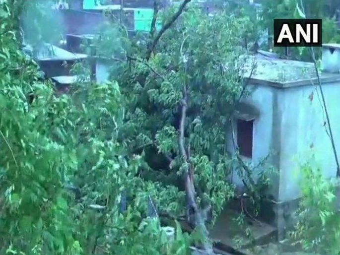 Odisha incurred loss of over Rs 9,000cr due to Cyclone Fani | Cyclone Fani : ओडिशामध्ये फनी चक्रीवादळामुळे तब्बल 9000 कोटींचे नुकसान Odisha incurred loss of over Rs 9,000cr due to Cyclone Fani | Cyclone Fani : ओडिशामध्ये फनी चक्रीवादळामुळे तब्बल 9000 कोटींचे नुकसान