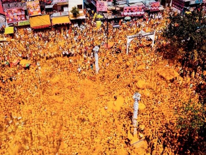 There will be an upheaval in politics, Farande Baba's prediction during the Vitthal Birdev Yatra in Pattankodoli kolhapur | Kolhapur: राजकारणात उलथापालथ होईल, भारतीय लष्कराचे शौर्य जगात चमकेल; विठ्ठल बिरदेव यात्रेत फरांडे बाबांची भाकणूक