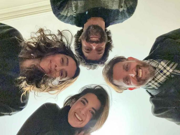 farhan akhtar took therapy with shibani dandekar after 2 days of marriage | पहिलं लग्न १७ वर्षांनी मोडलं, दुसऱ्या बायकोसोबत हनिमून नाही तर थेरपी घ्यायला गेला 'हा' अभिनेता farhan akhtar took therapy with shibani dandekar after 2 days of marriage | पहिलं लग्न १७ वर्षांनी मोडलं, दुसऱ्या बायकोसोबत हनिमून नाही तर थेरपी घ्यायला गेला 'हा' अभिनेता