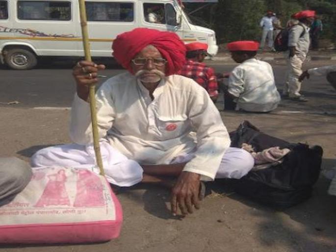 Demand for renewal fee for licensed firearms | परवानाधारक बंदुकांचे नूतनीकरण शुल्क कमी करण्याची मागणी Demand for renewal fee for licensed firearms | परवानाधारक बंदुकांचे नूतनीकरण शुल्क कमी करण्याची मागणी